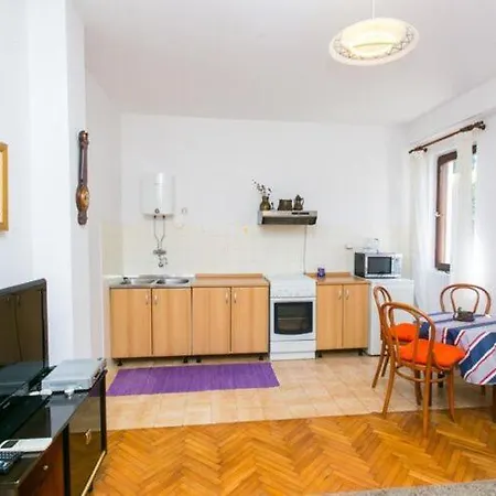 شقة Harlekin - One Bedroom With Terrace A