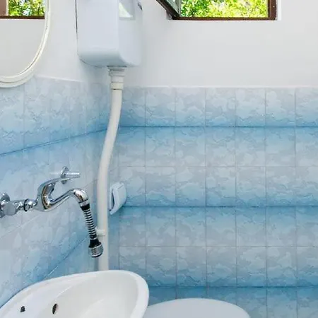 Harlekin - One Bedroom With Terrace A דוברובניק